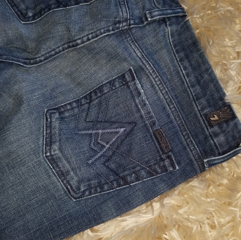 7 For All Mankind - Picture 2 of 5